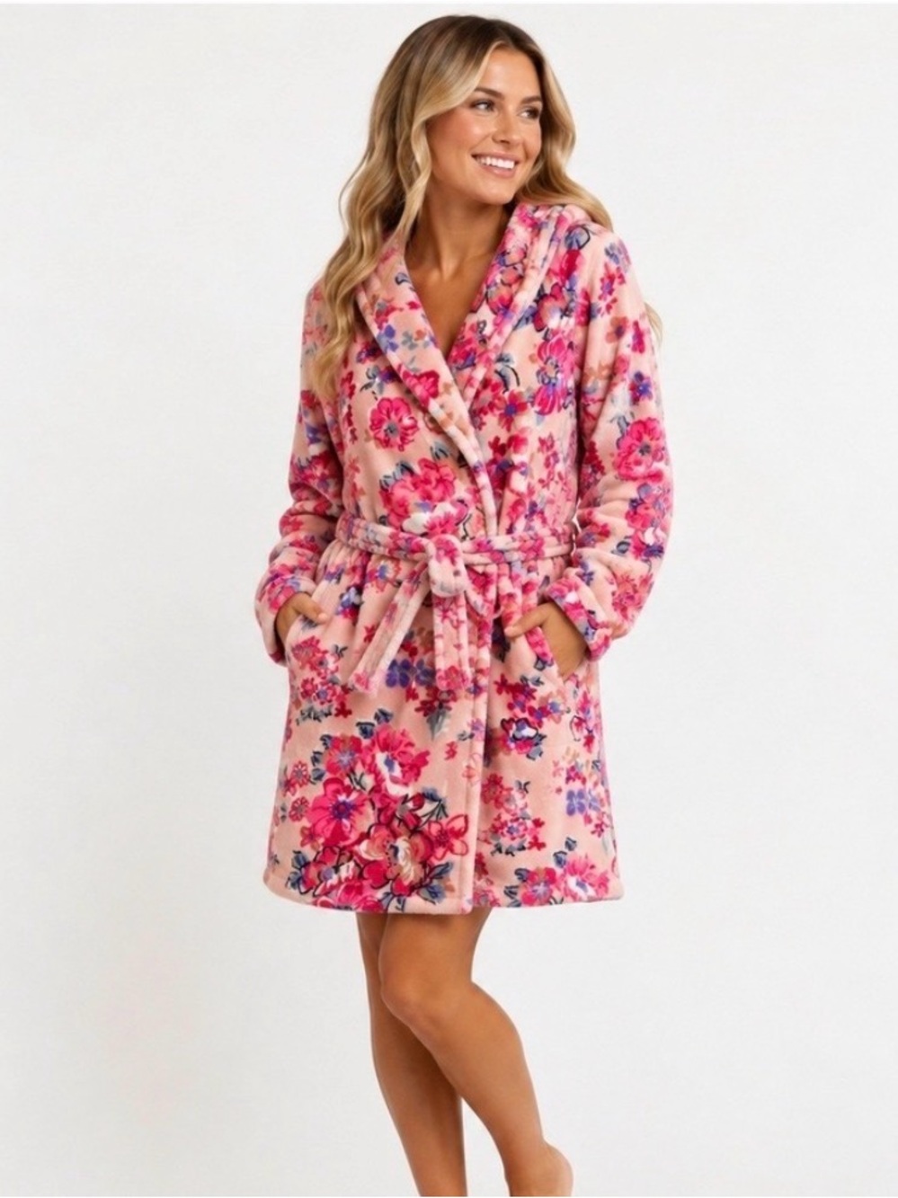 Vera Bradley Plush Floral Pink Tie-Waist Robe